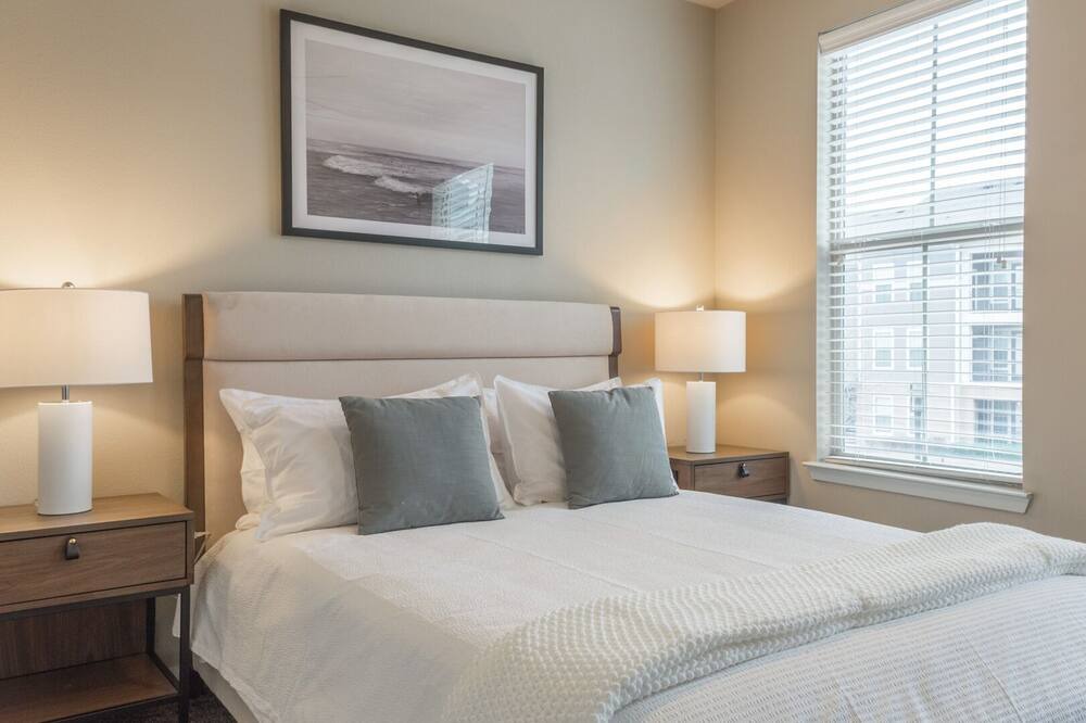 Photo of Bedroom in Bixby