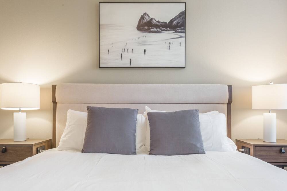 Photo of Bedroom in Bixby