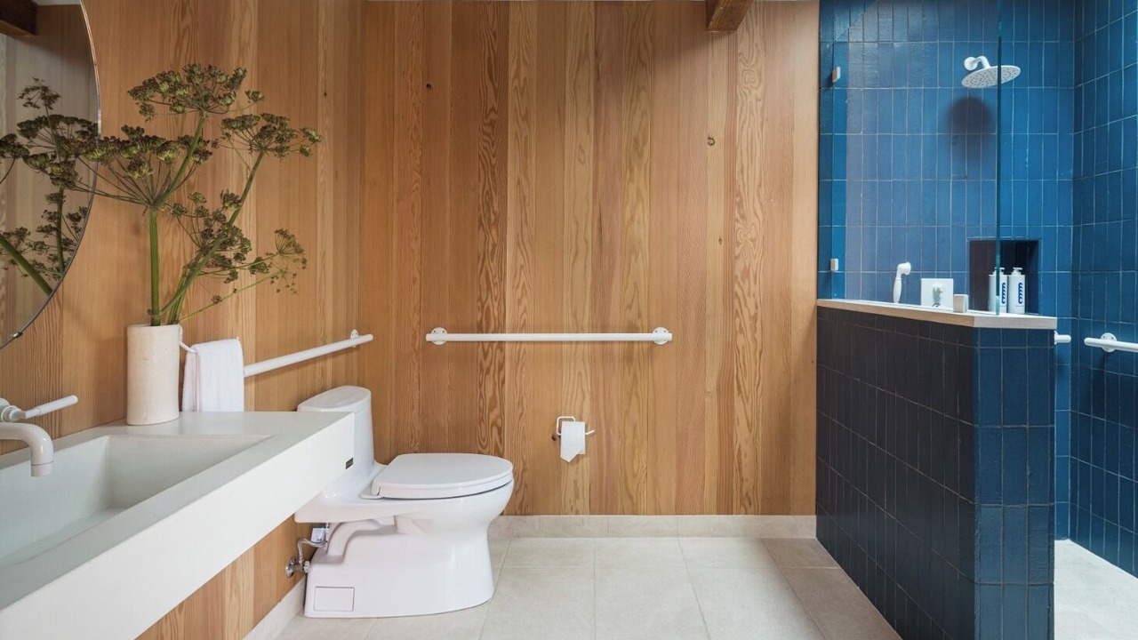 Photo of Bathroom in Sea Ranch