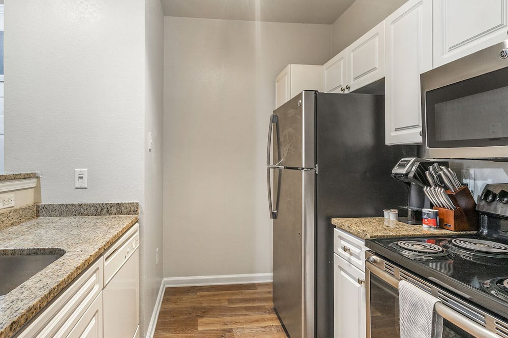 Photo of Kitchen in Greenbrier East