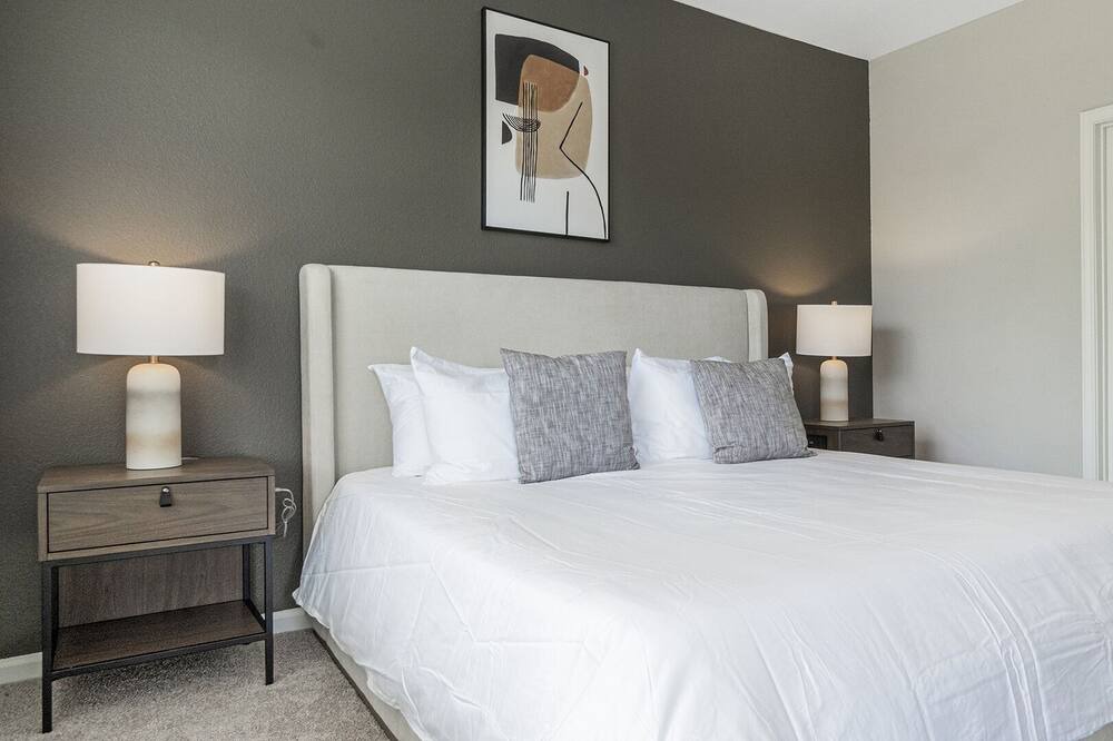 Photo of Bedroom in Raleigh