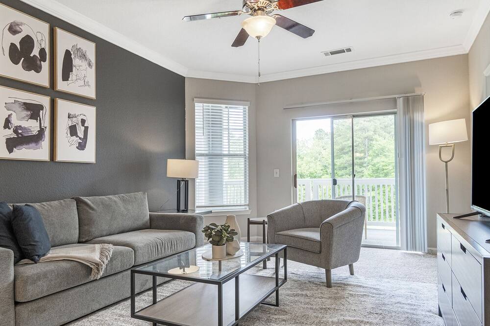 Photo of Livingroom in Raleigh