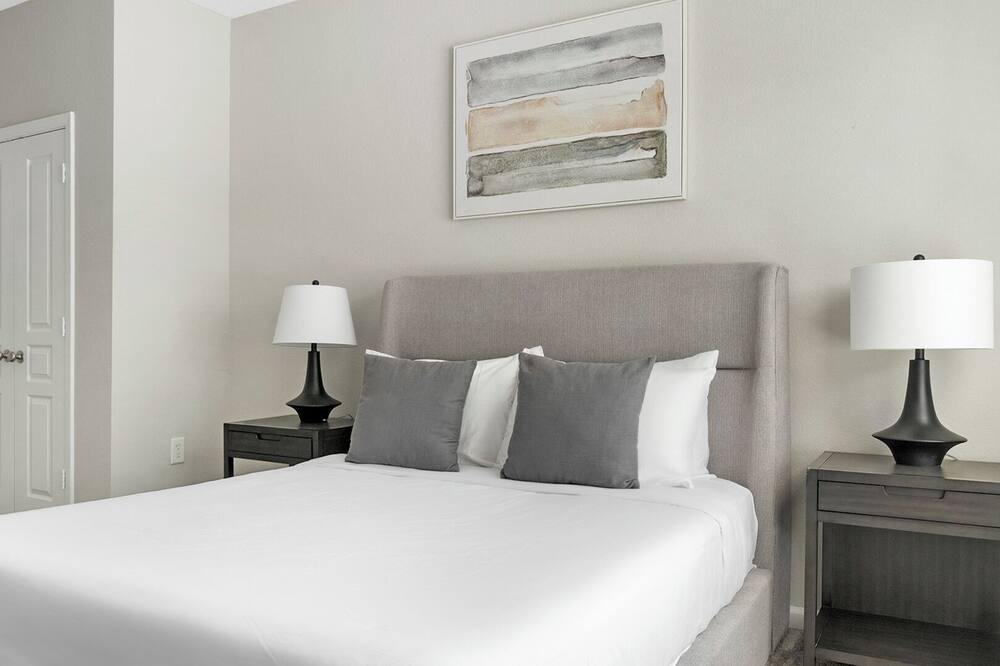 Photo of Bedroom in Raleigh