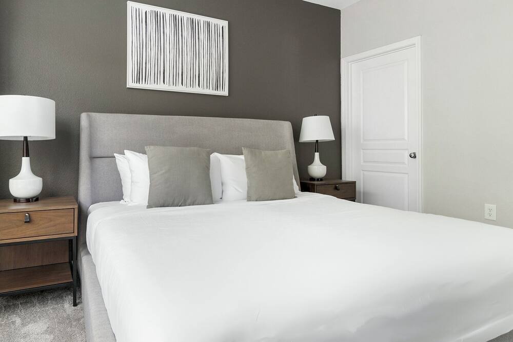 Photo of Bedroom in Raleigh