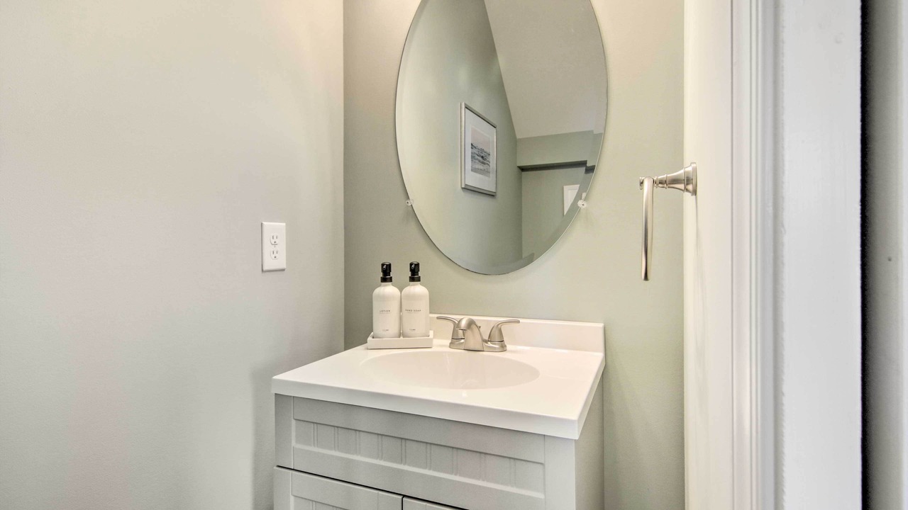 Photo of Others in Cedar Neck