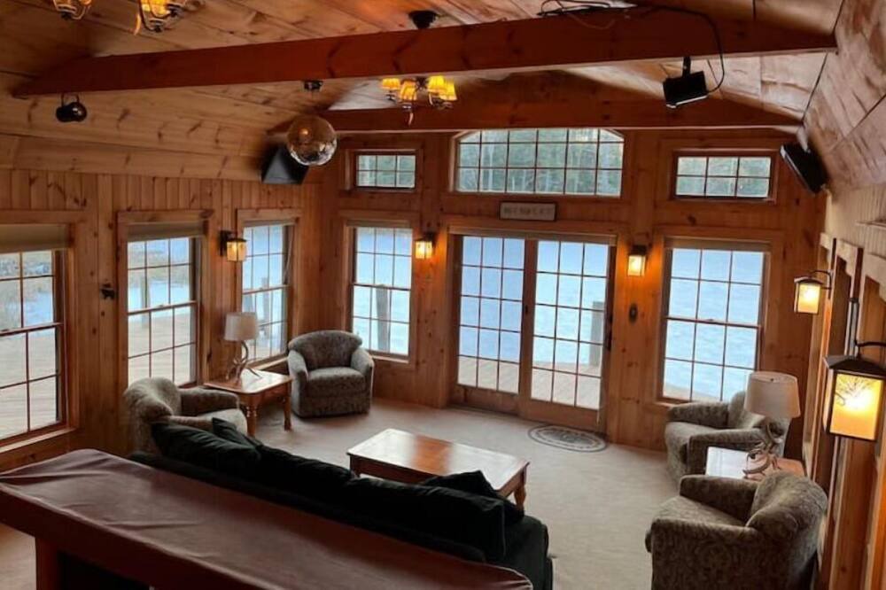 Photo of Others in Jefferson