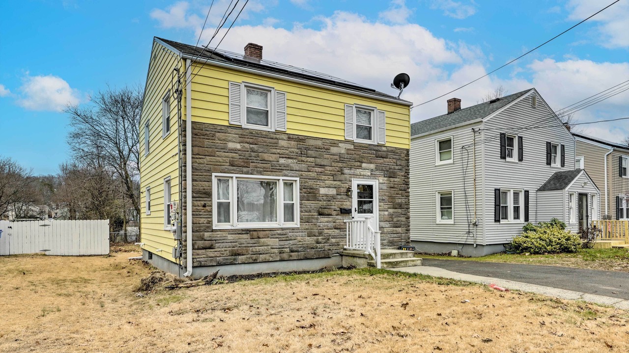 Photo of Others in New Haven