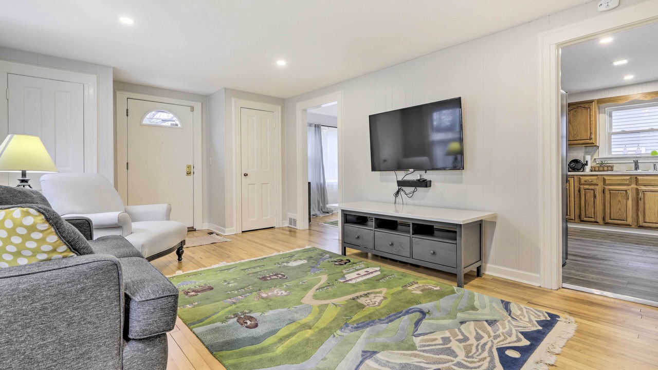 Photo of Others in New Haven