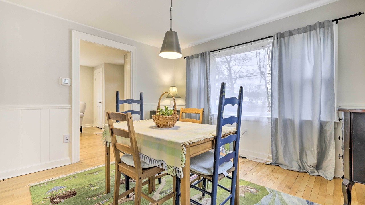 Photo of Others in New Haven