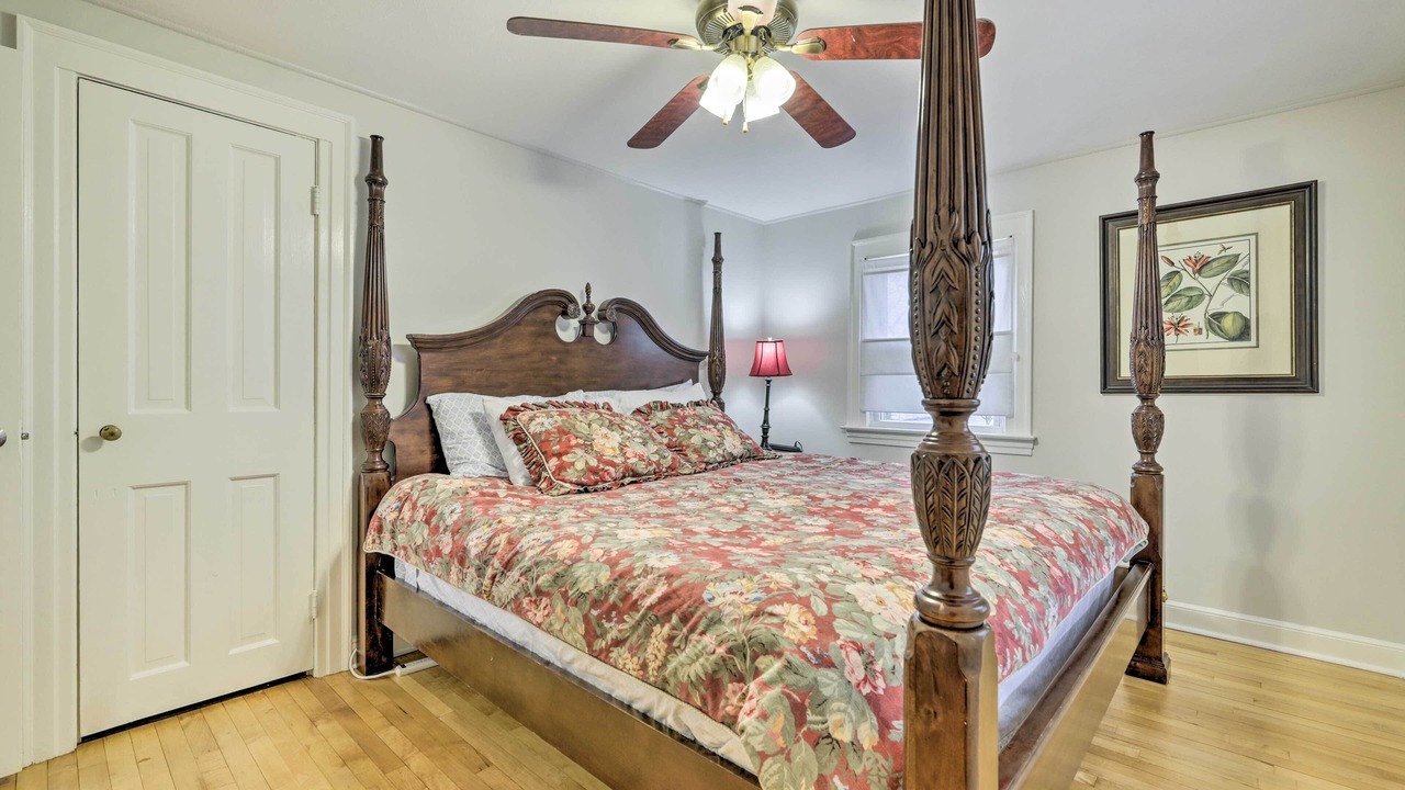 Photo of Others in New Haven