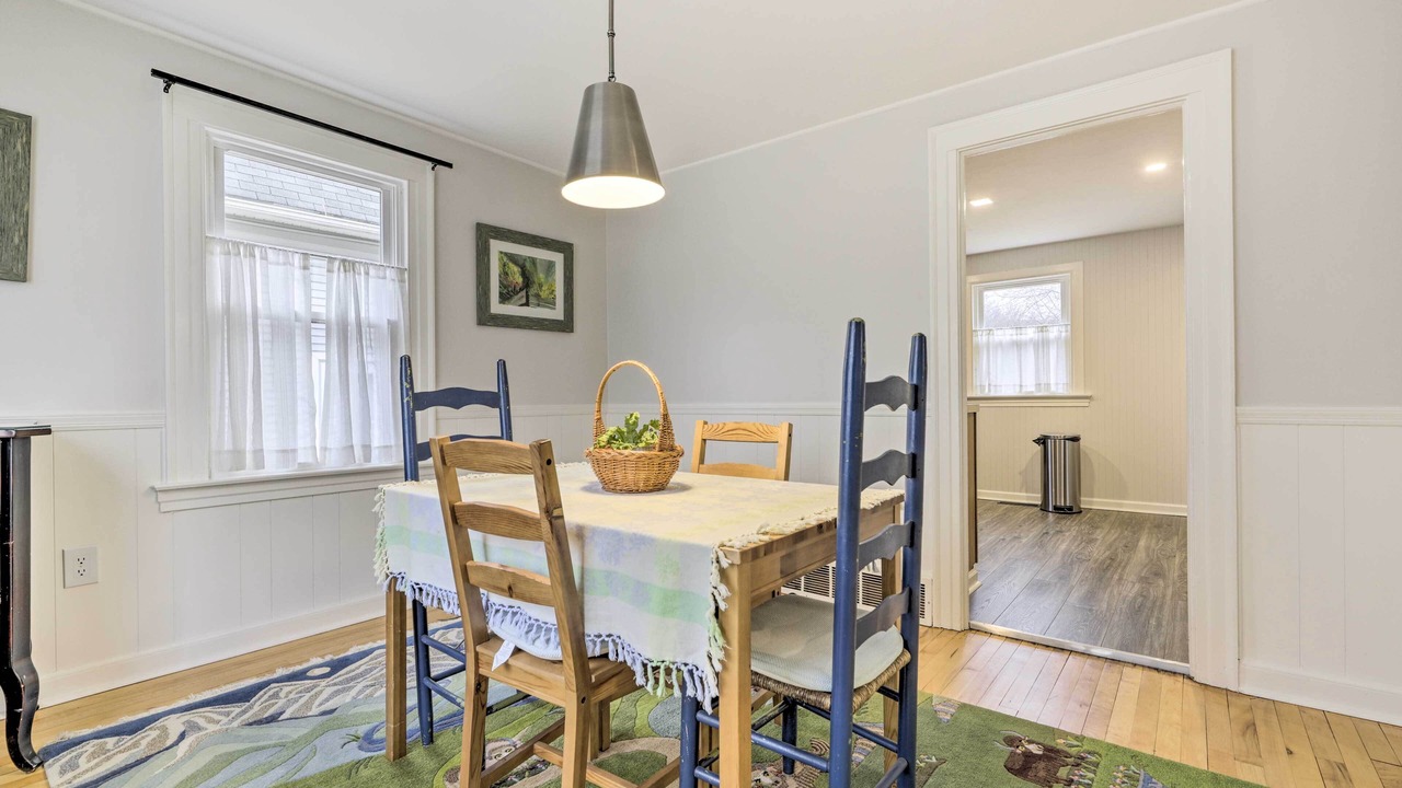 Photo of Others in New Haven