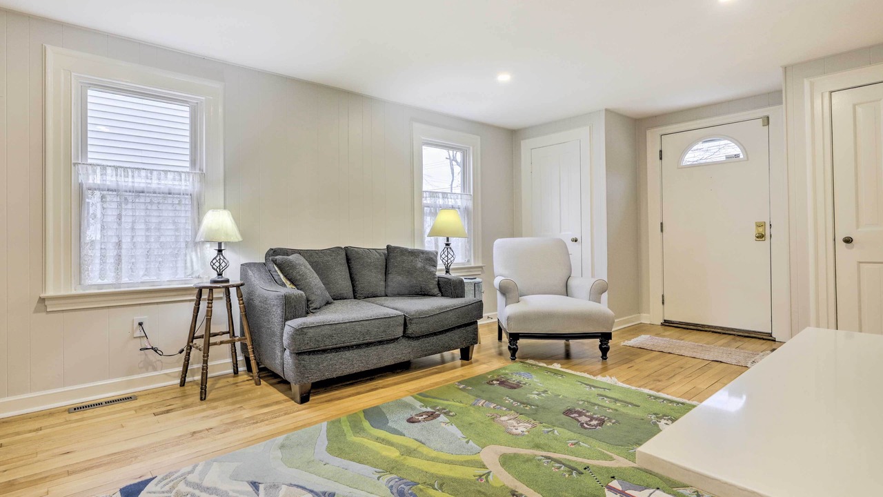 Photo of Others in New Haven