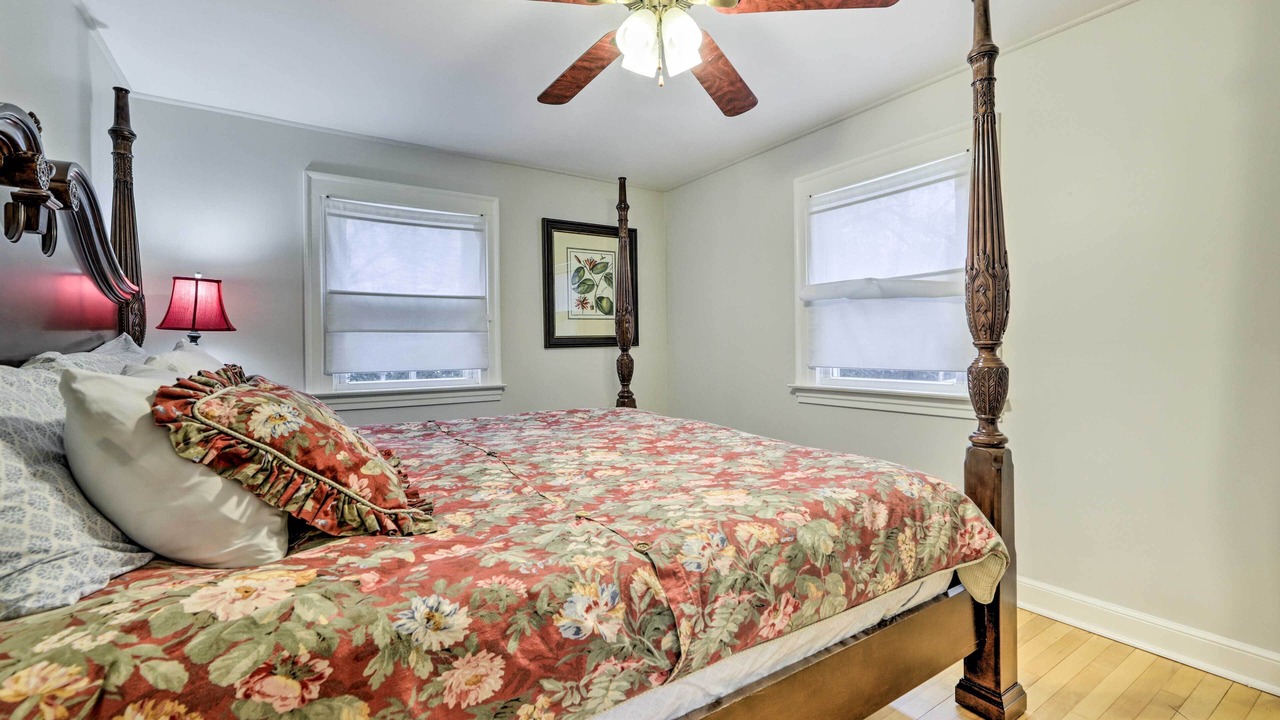 Photo of Others in New Haven