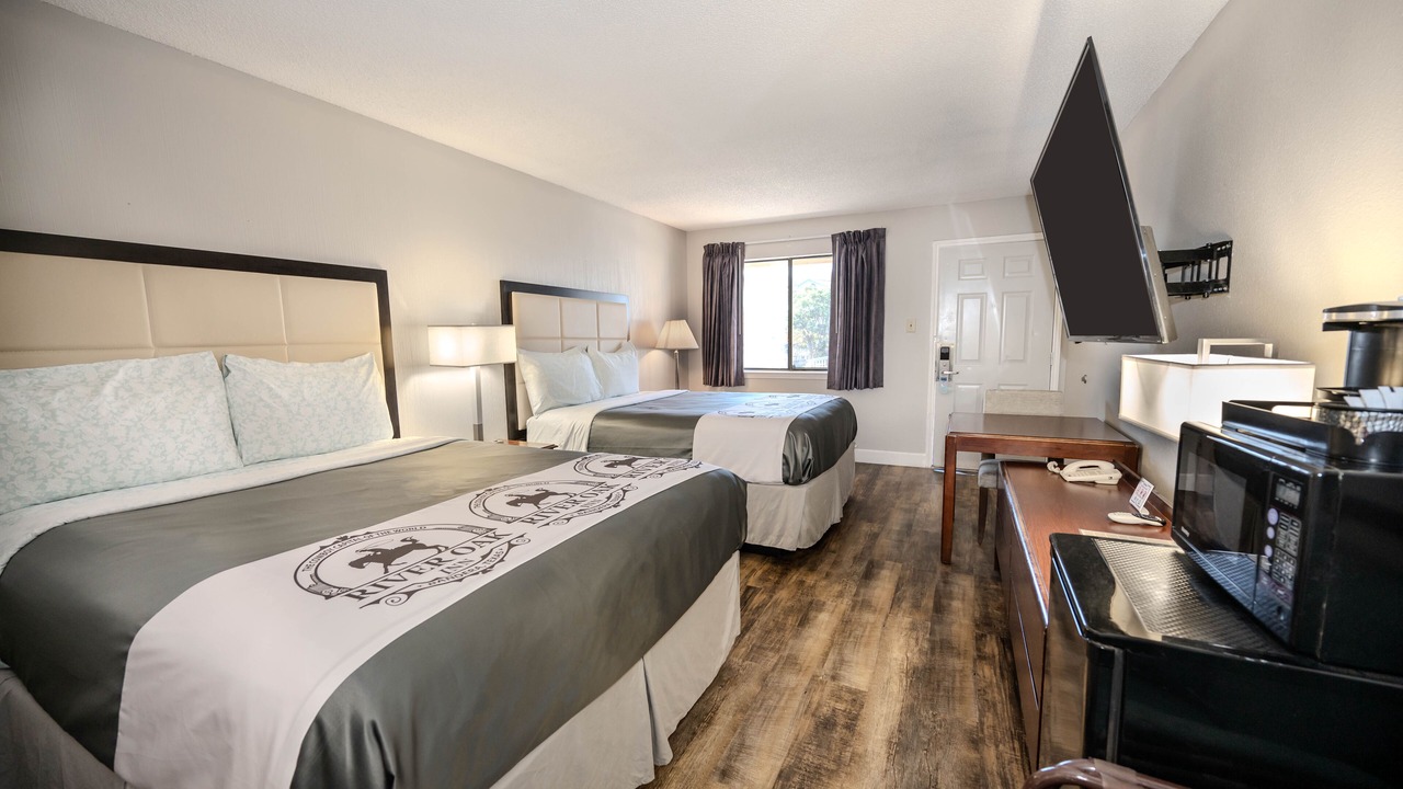 Photo of Bedroom in Bandera