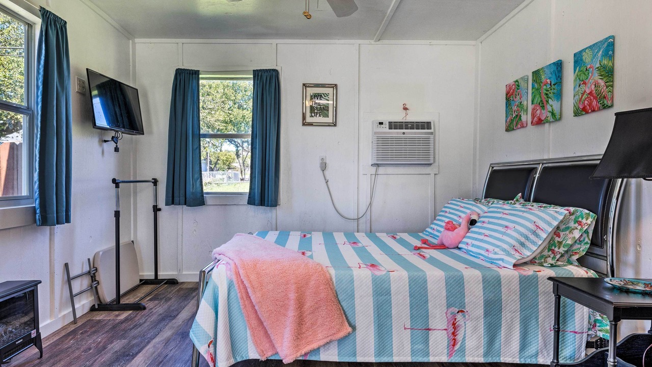 Photo of Others in Canyon Lake