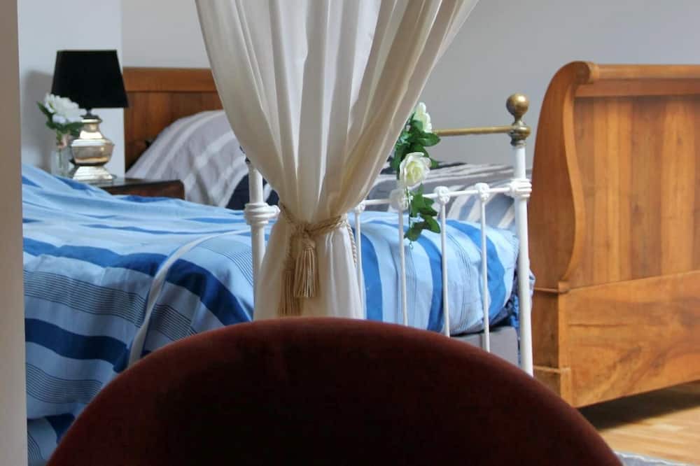 Photo of Bedroom in Serignac