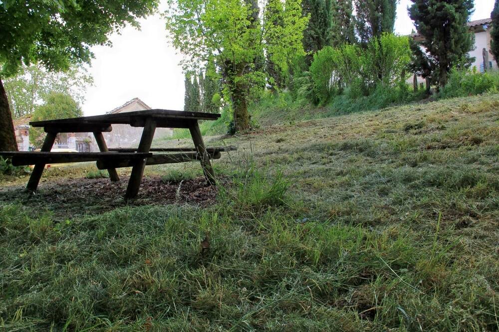 Photo of Outdoor in Serignac