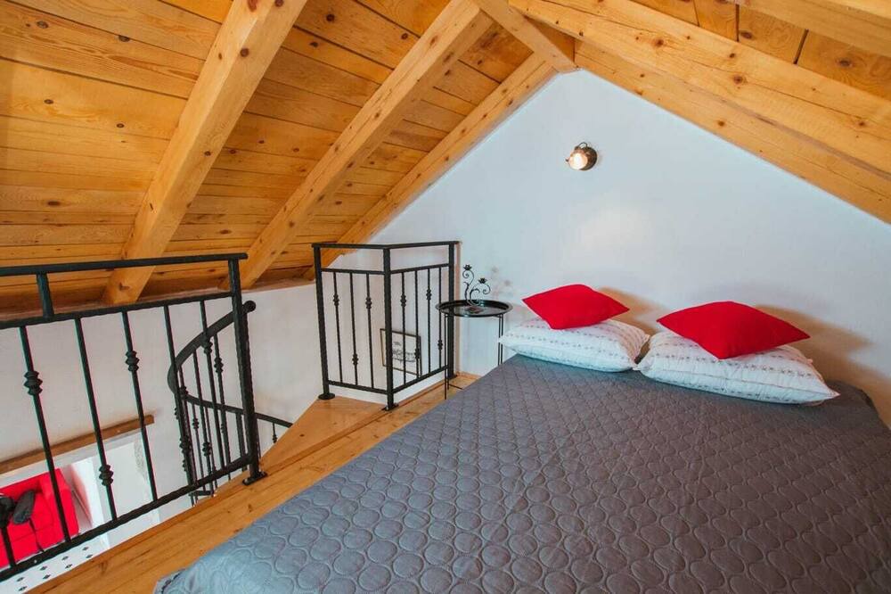 Photo of Bedroom in Seget