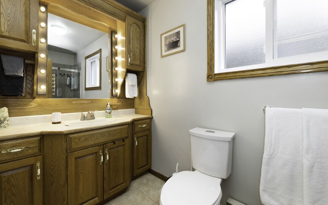 Photo of Bathroom in Monetville