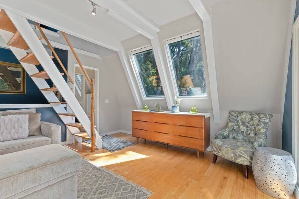 Photo of Livingroom in Aptos