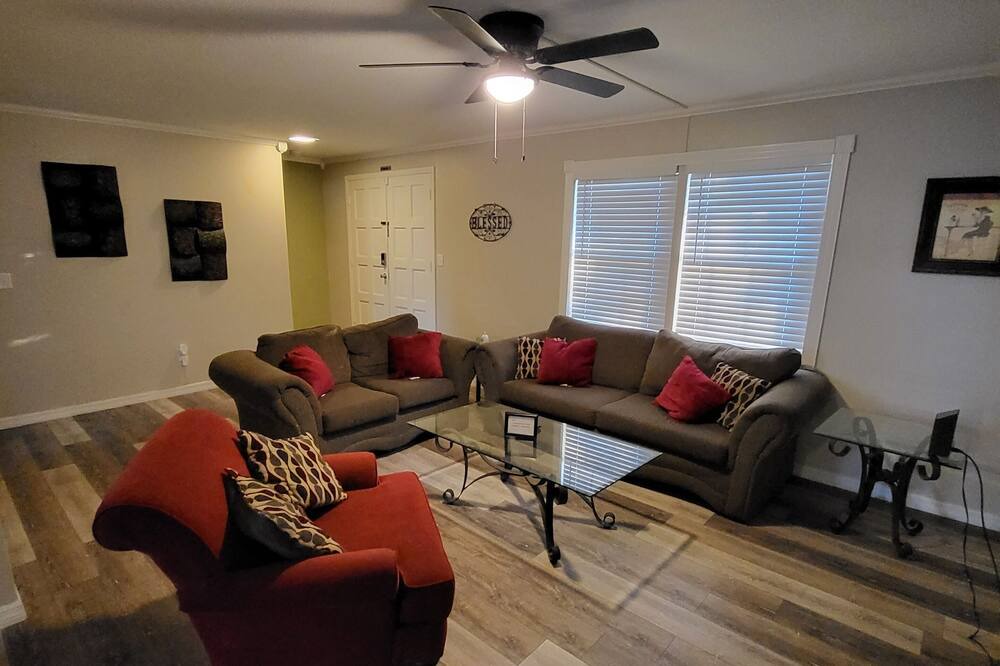 Photo of Livingroom in Southpoint