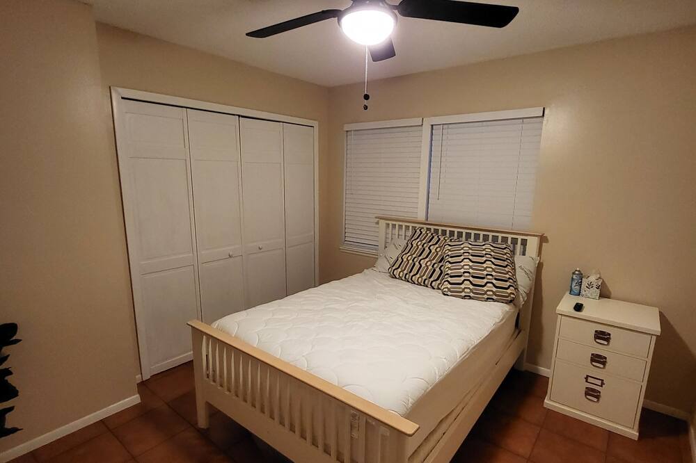 Photo of Bedroom in Southpoint