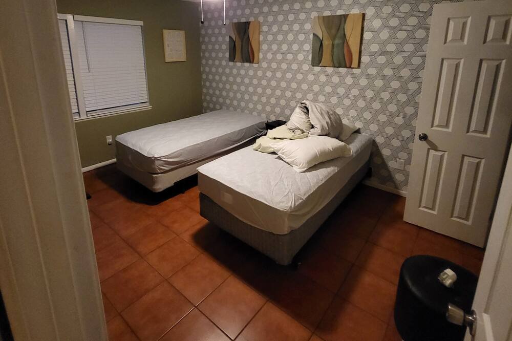 Photo of Bedroom in Southpoint