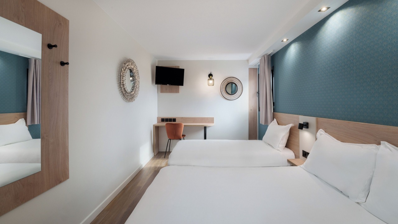 Photo of Bedroom in Saran