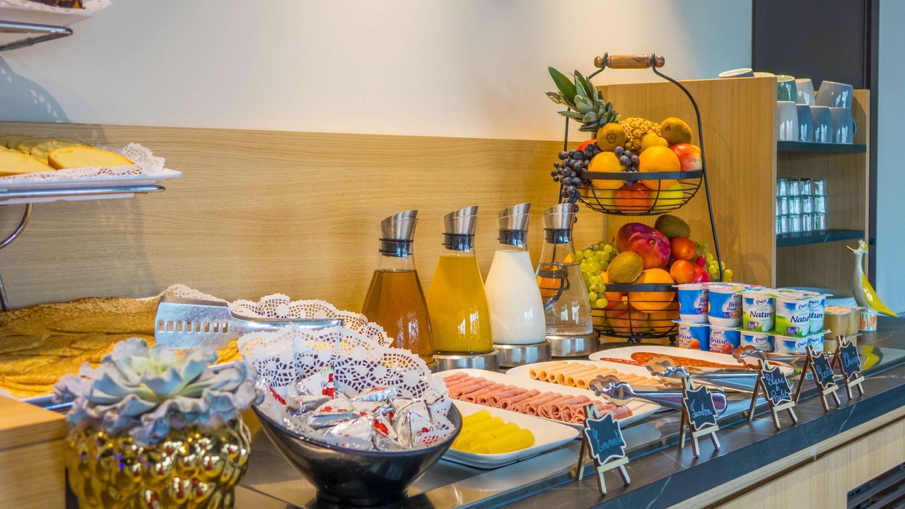 Photo of Others in Saran