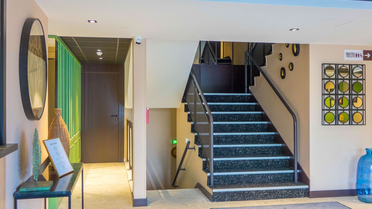 Photo of Others in Saran