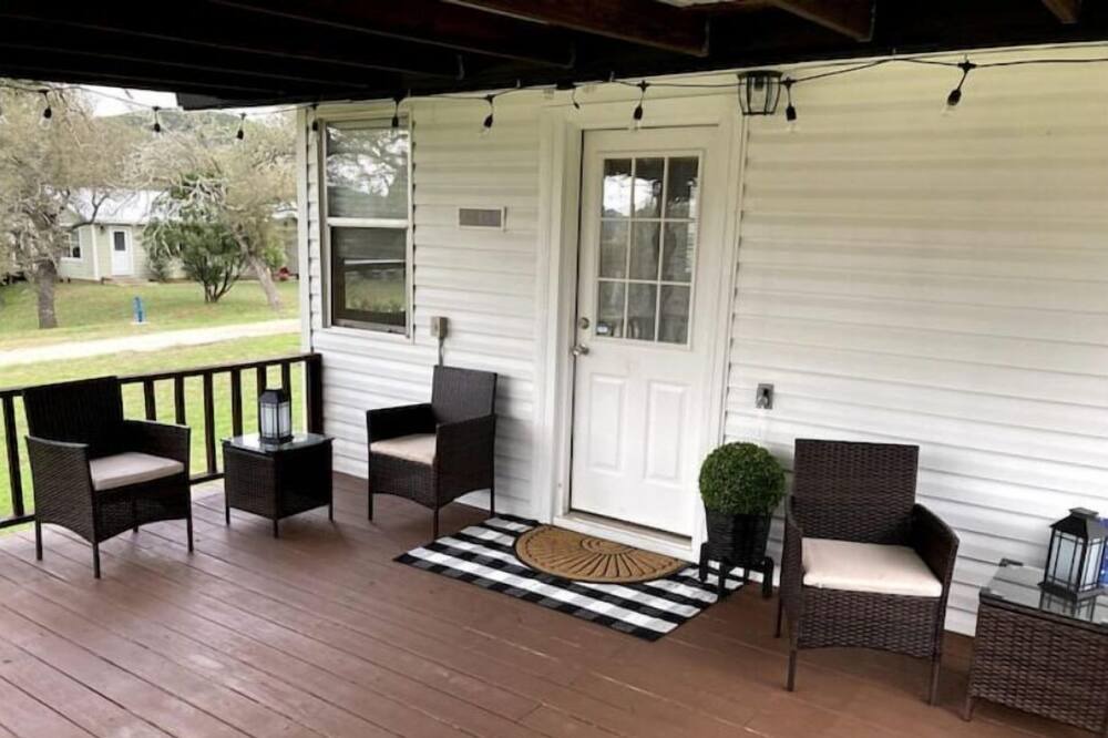 Photo of Patio Balcony in Burnet