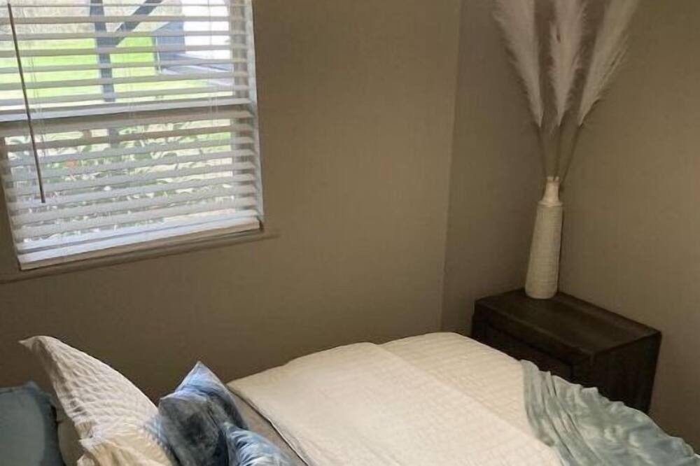 Photo of Bedroom in Burnet