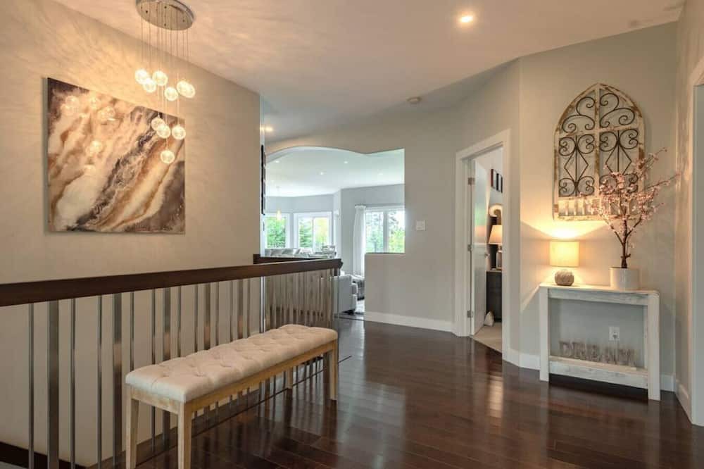 Photo of Others in Masons Point