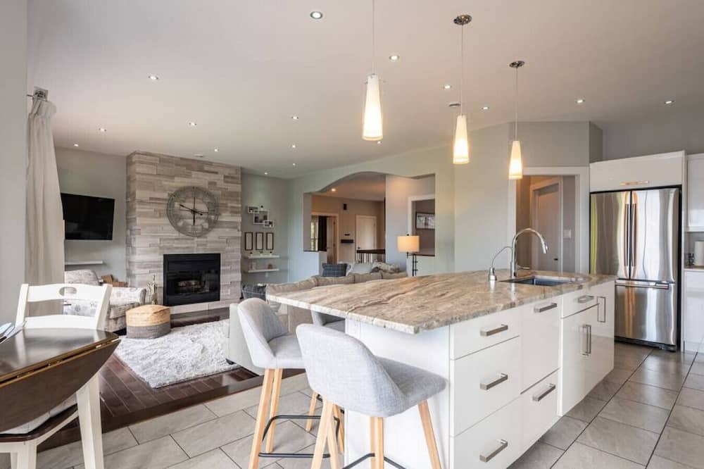 Photo of Others in Masons Point