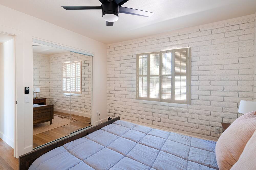 Photo of Bedroom in Shea North Estates