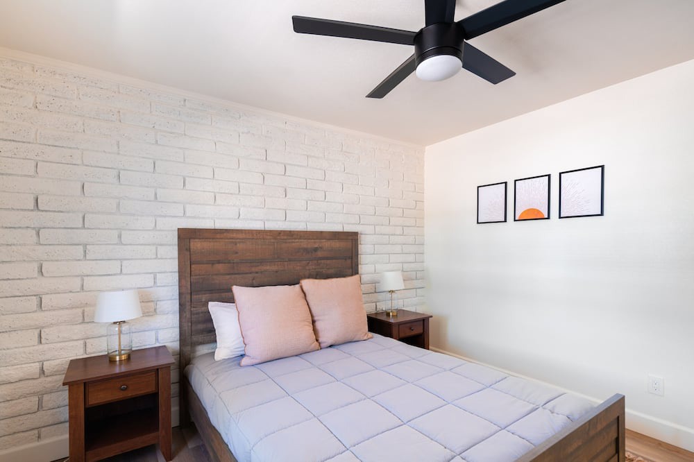 Photo of Bedroom in Shea North Estates