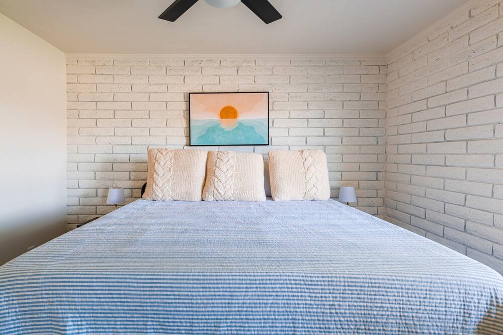 Photo of Bedroom in Shea North Estates
