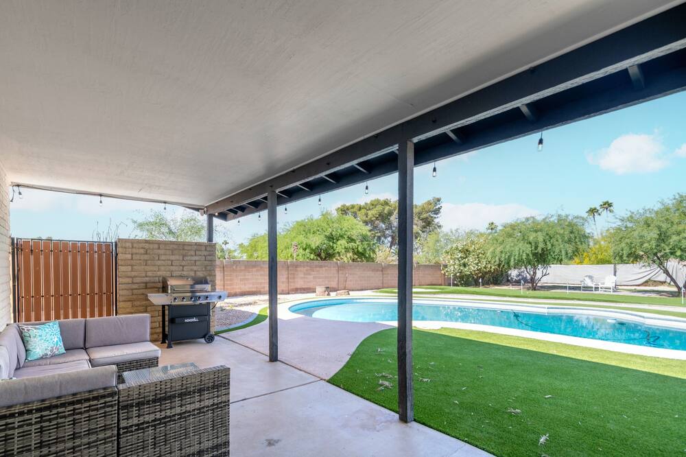 Photo of Outdoor in Shea North Estates
