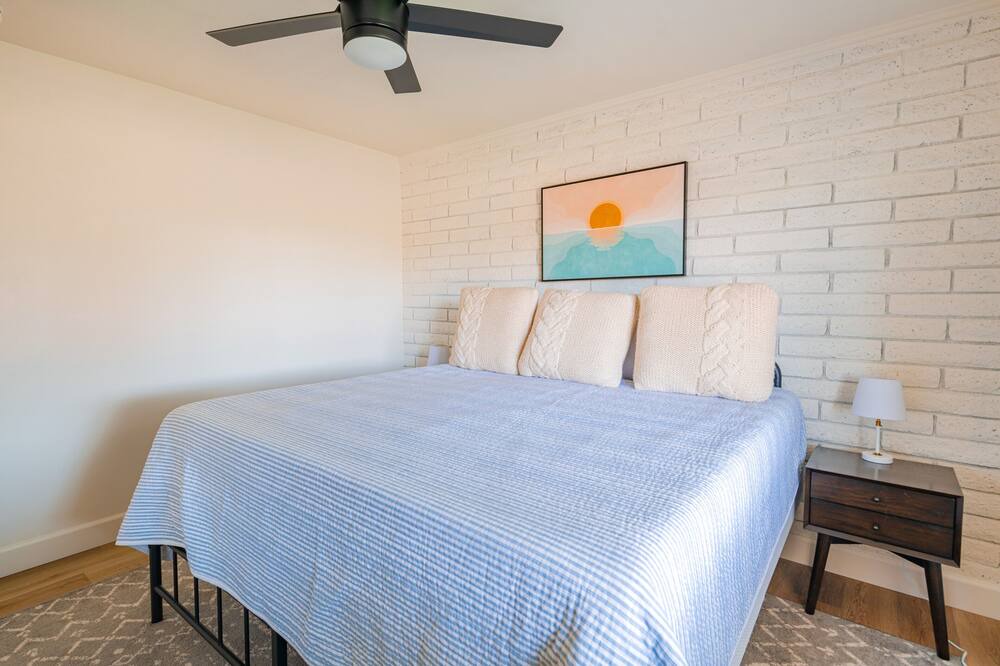 Photo of Bedroom in Shea North Estates