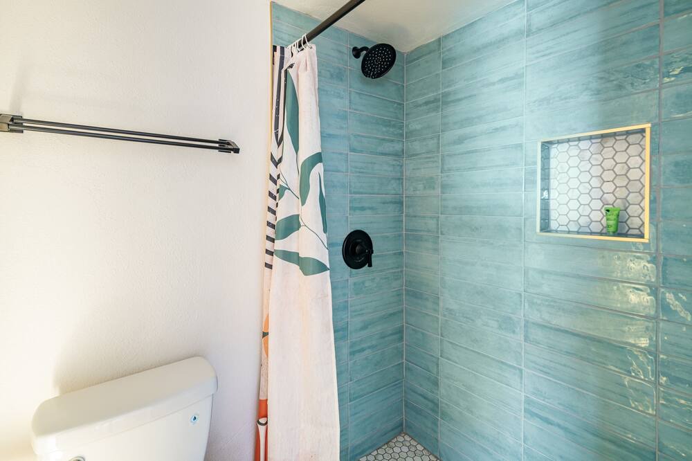 Photo of Bathroom in Shea North Estates