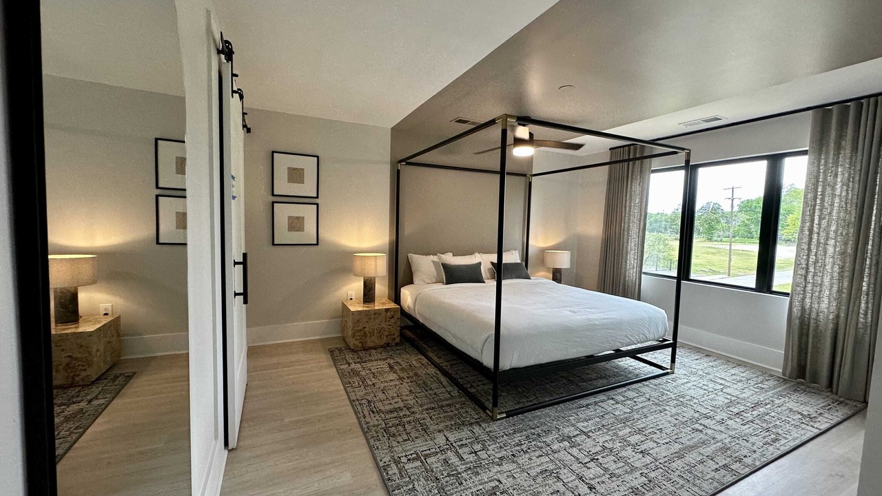 Photo of Others in New Pathways