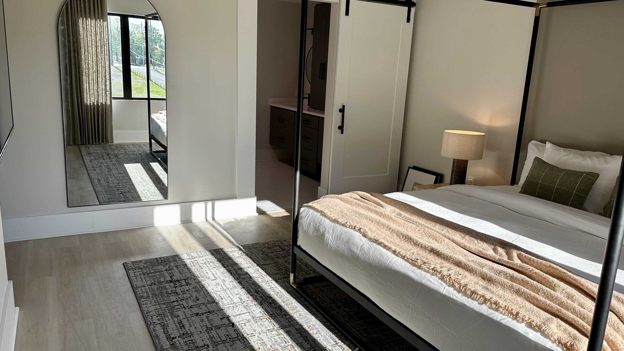 Photo of Others in New Pathways