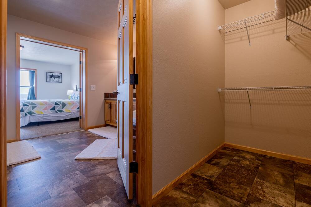 Photo of Others in Clark