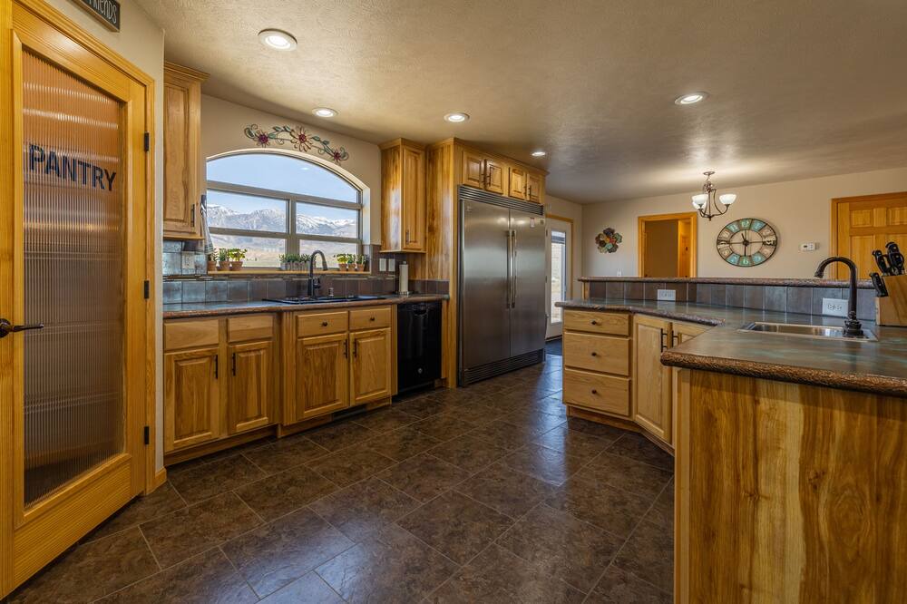 Photo of Others in Clark