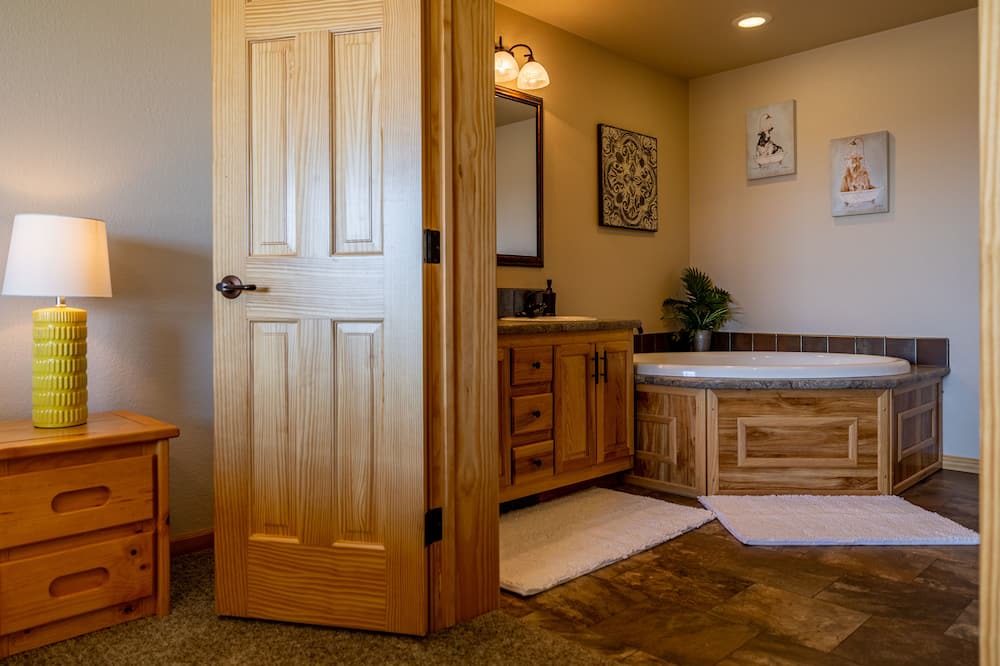 Photo of Others in Clark