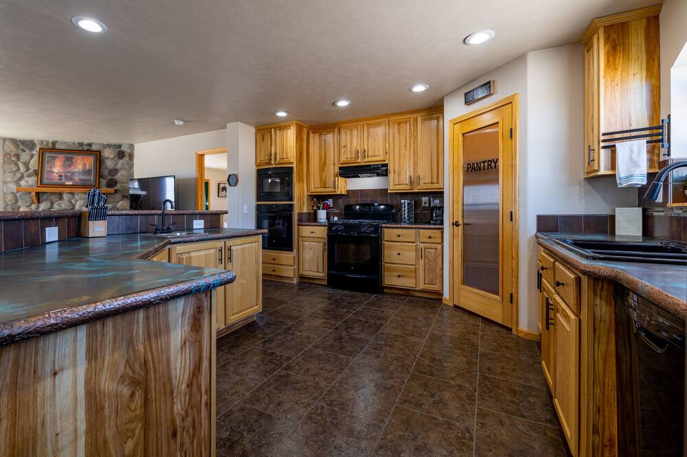 Photo of Others in Clark