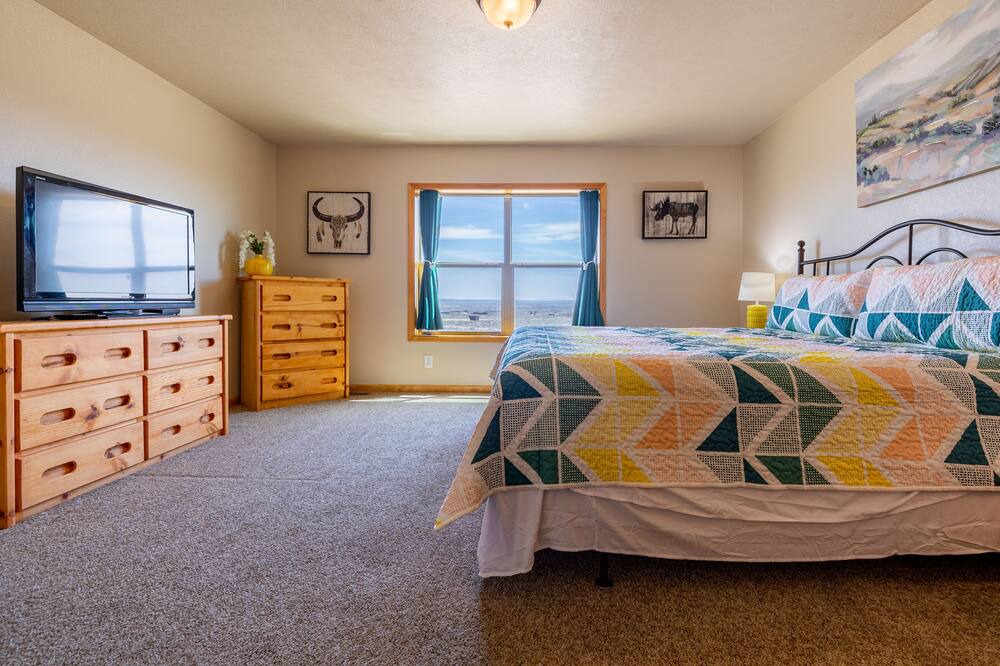 Photo of Others in Clark