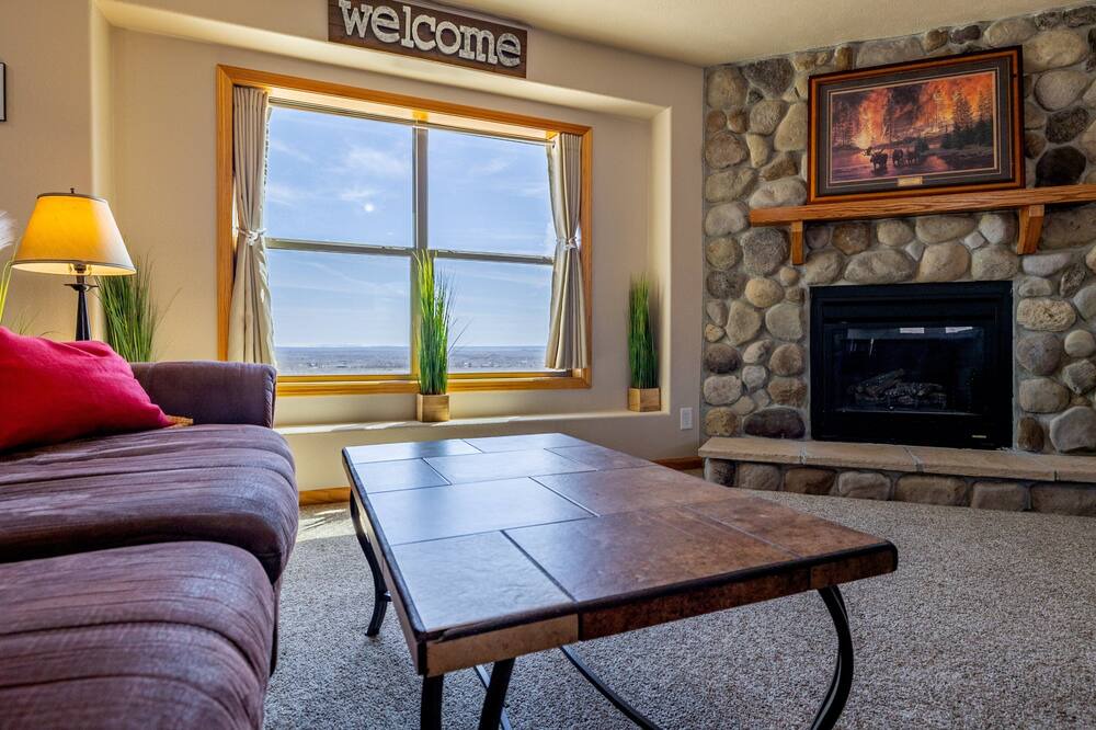 Photo of Others in Clark