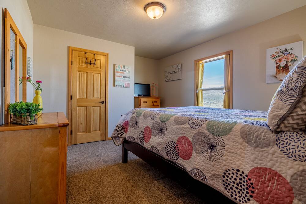 Photo of Others in Clark