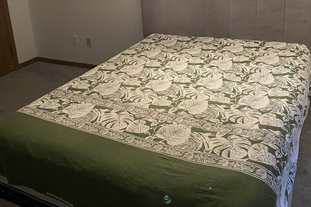 Photo of Bedroom in Clare